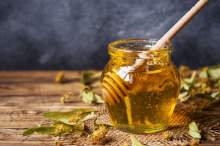 Importowany miód często jest fałszowany