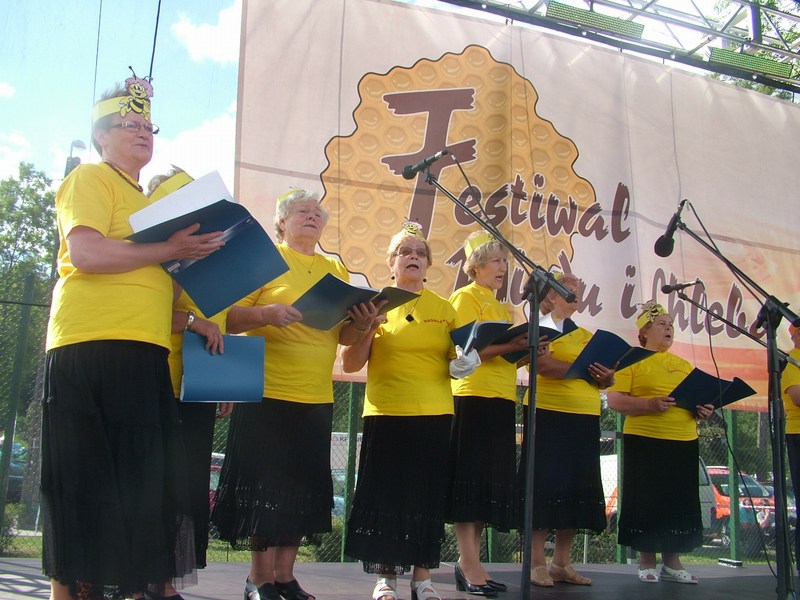 I Festiwal Miodu i Chleba w Kamieńczyku (12.08.2012 r.).