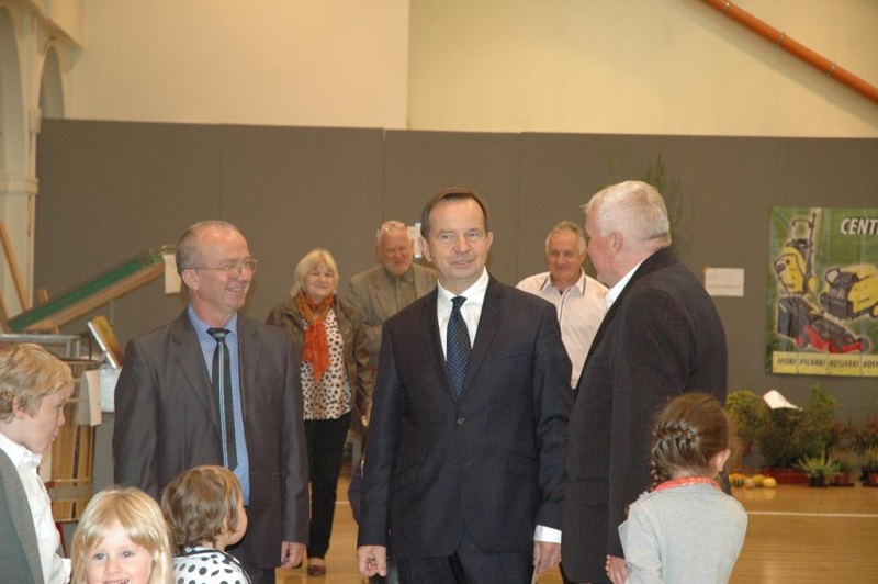 Wystawa: Pszczelarze w służbie człowiekowi