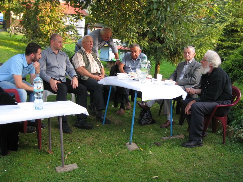 Uczestnicy Jesiennego Spotkania Pszczelarzy Ziemi Oświęcimskiej w 2016 r. Autor zdjęcia: Kazimierz Wiśniowski