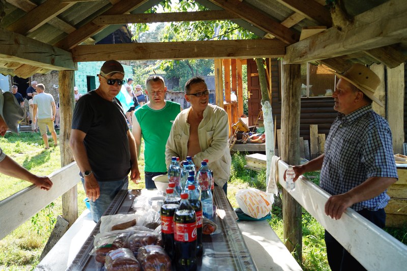 U Jana Doskocza podczas wycieczki Pszczelarzy z Brzeska na Ukrainę 2019. Autor zdjęcia: Janusz Filip