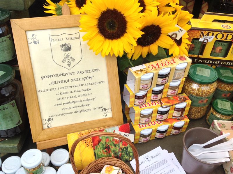 Pasieka Szeligów - miód i pyłek kwiatowy. XXII Krakowskie Miodobranie