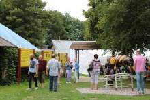 XIX Targi Pszczelarskie i Tradycyjnej Żywności w Karczowiskach Górnych 2023. Autor zdjęcia: Grzegorz Guzowski