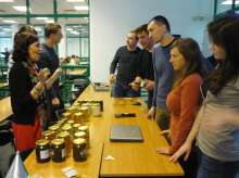 Prelekcja pana Adriana Suszki na temat pszczelarstwa i miodów w ramach projektu BeePower realizowanego przez organizację Enactus WSZiB.