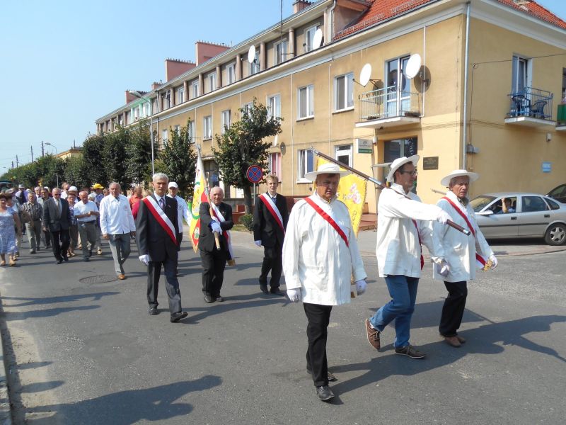 XXXII Ogólnopolskie Dni Pszczelarza w Babimoście - Barwny korowód pszczelarski, który przeszedł ulicami miasta.
Autor zdjęcia: Wiesław Zięba, www.kolodomu.blogspot.com