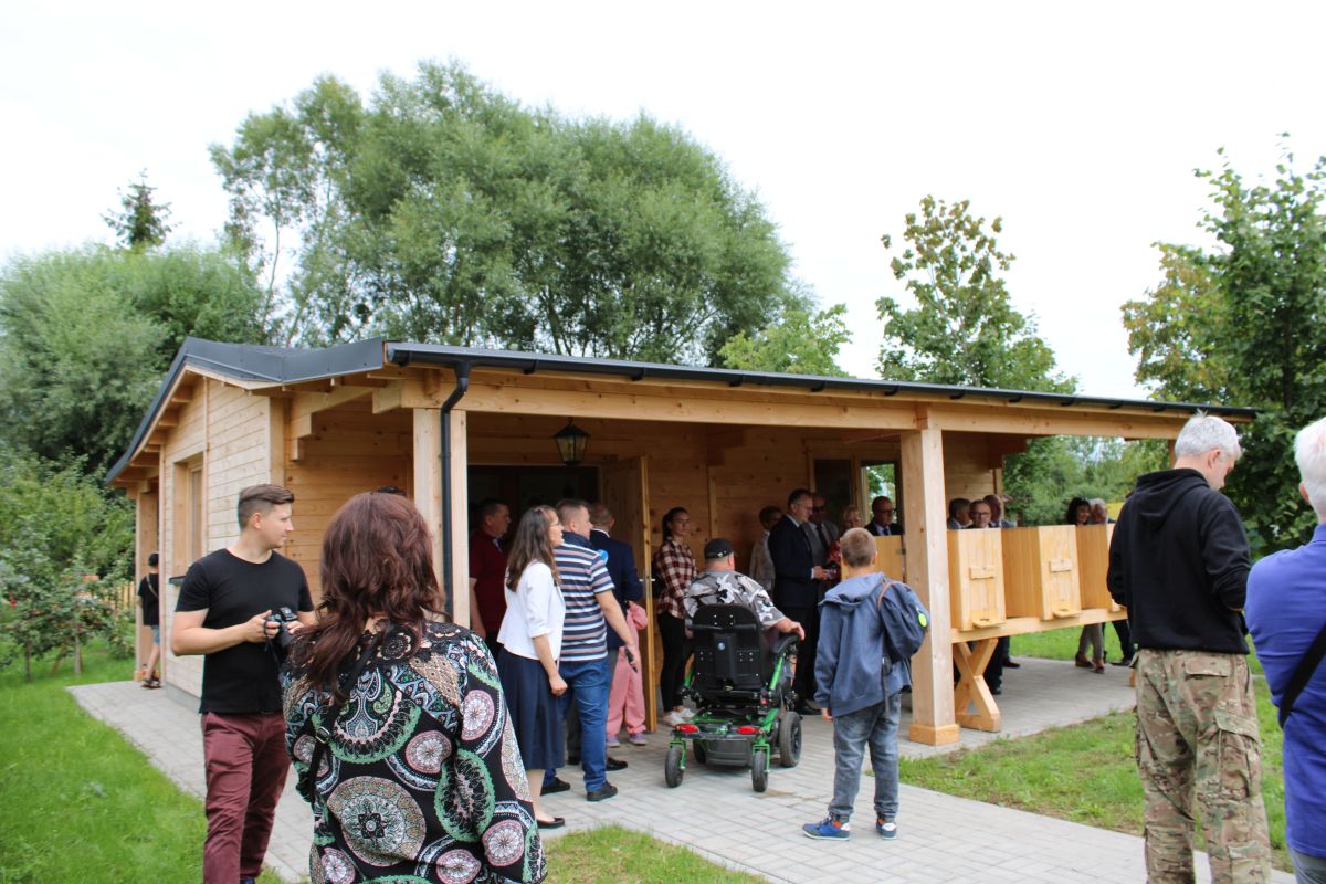 XIX Targi Pszczelarskie i Tradycyjnej Żywności w Karczowiskach Górnych 2023. Autor zdjęcia: Grzegorz Guzowski