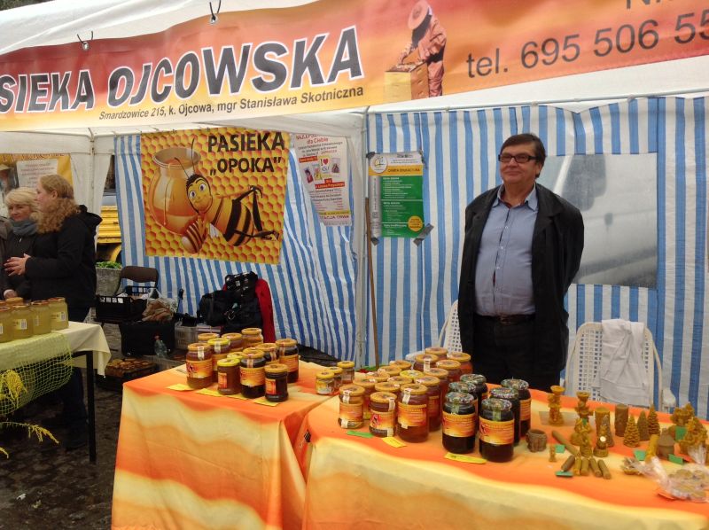 Namiot Pasieka Ojcowska. XXII Krakowskie Miodobranie