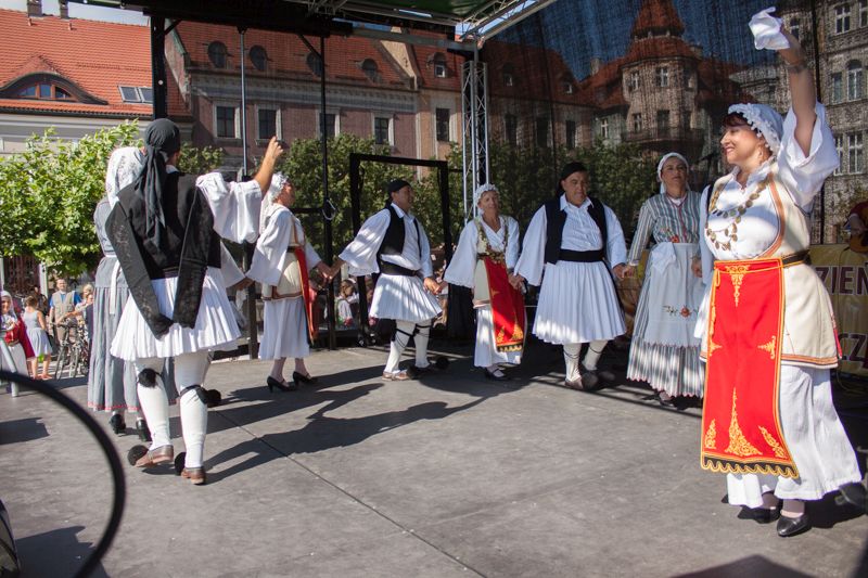 Na scenie VII Święta Miodu w Pszczynie występy artystyczne trwały bez końca. Autor zdjęcia: Kazimierz Wiśniowski