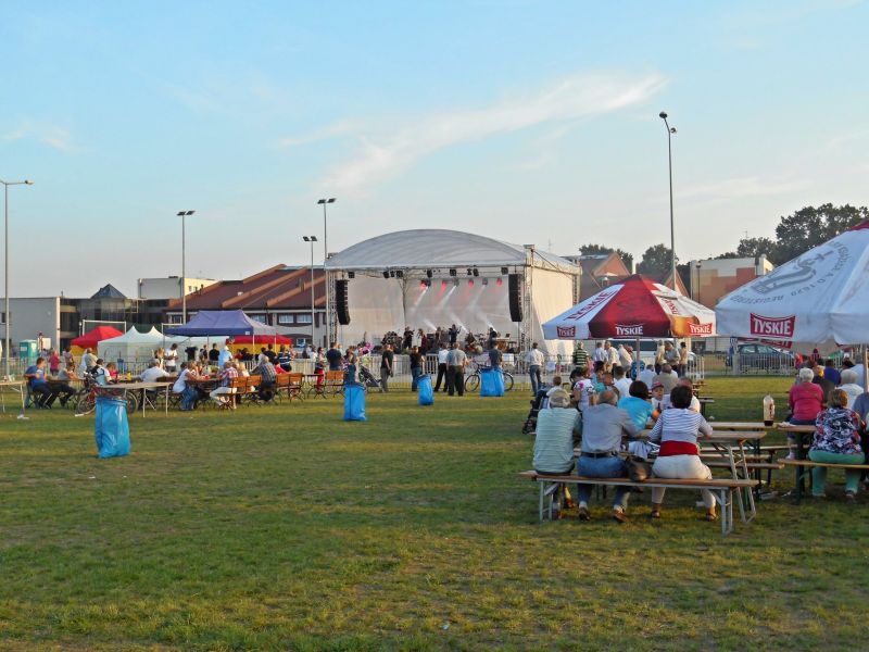 XXXII Ogólnopolskie Dni Pszczelarza w Babimoście - Namiot.
Autor zdjęcia: Wiesław Zięba, www.kolodomu.blogspot.com