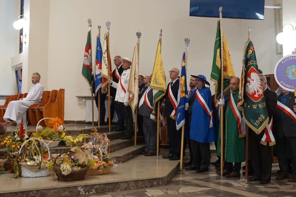 Relacja z wydarzenia pt. XXII Wojewódzki Dzień Pszczelarza i XIV Wojewódzkie Święto Pszczoły, które odbyły się 14. września 2025 r. w Łodzi. Wydarzenie zostało zorganizowane przez Wojewódzki Związek Pszczelarzy w Łodzi.