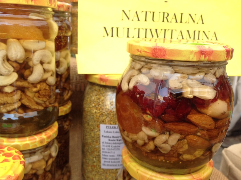 Orzechy w miodzie.  Autorka zdjęcia: Ewa Balana