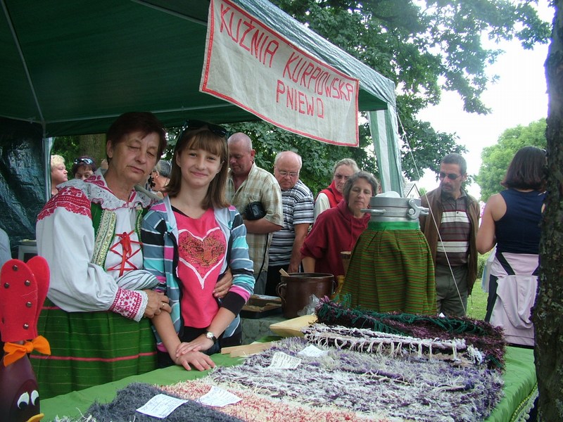 I Festiwal Miodu i Chleba w Kamieńczyku (12.08.2012 r.).