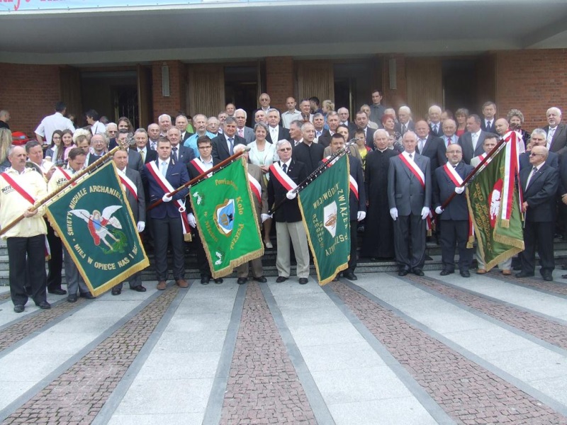 Wystawa: Pszczelarze w służbie człowiekowi