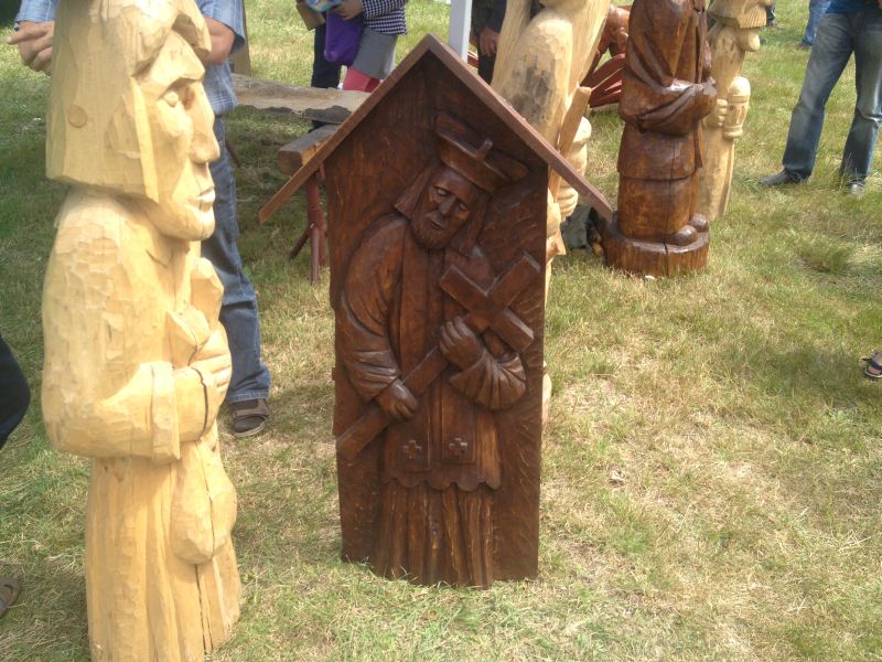 Ule figuralne podczas XV Spotkania Pszczelarzy Śląskich na Trutowisku w Murckach.