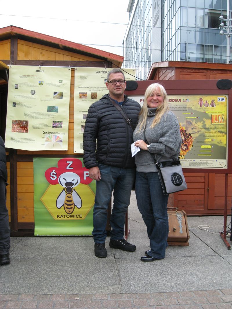 Goście z Anglii. II Festiwal Miodu w Katowicach. Autor zdjęcia: Kazimierz Wiśniowski