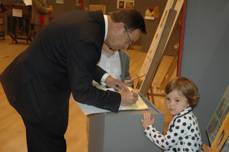 Wystawa: Pszczelarze w służbie człowiekowi