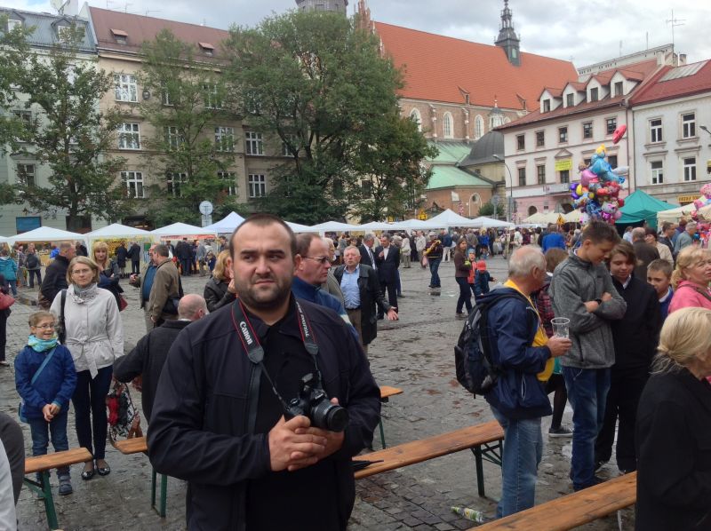 Uczestnicy wydarzenia. XXII Krakowskie Miodobranie