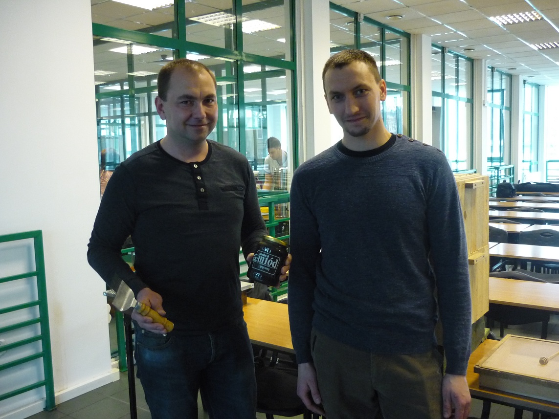 Prelekcja pana Adriana Suszki na temat pszczelarstwa i miodów w ramach projektu BeePower realizowanego przez organizację Enactus WSZiB.