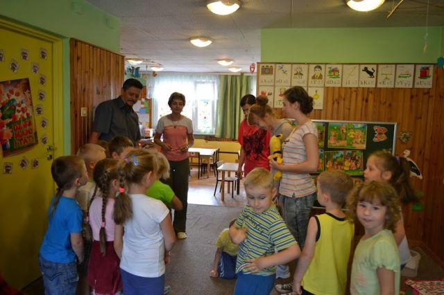 Podczas odwiedzin w przedszkolu. Autorka zdjęcia: Agnieszka Jurasz.